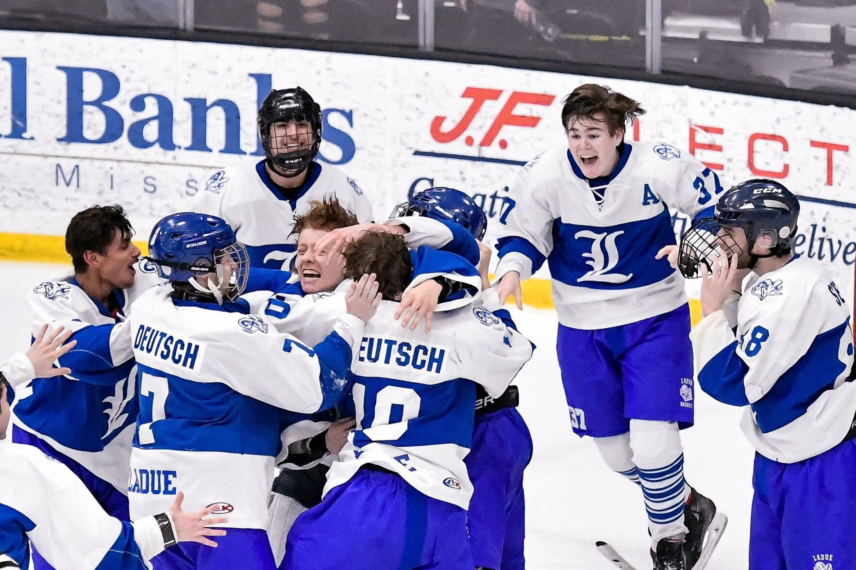 03/06/2021 - ice hockey - Ladue vs. FH Central